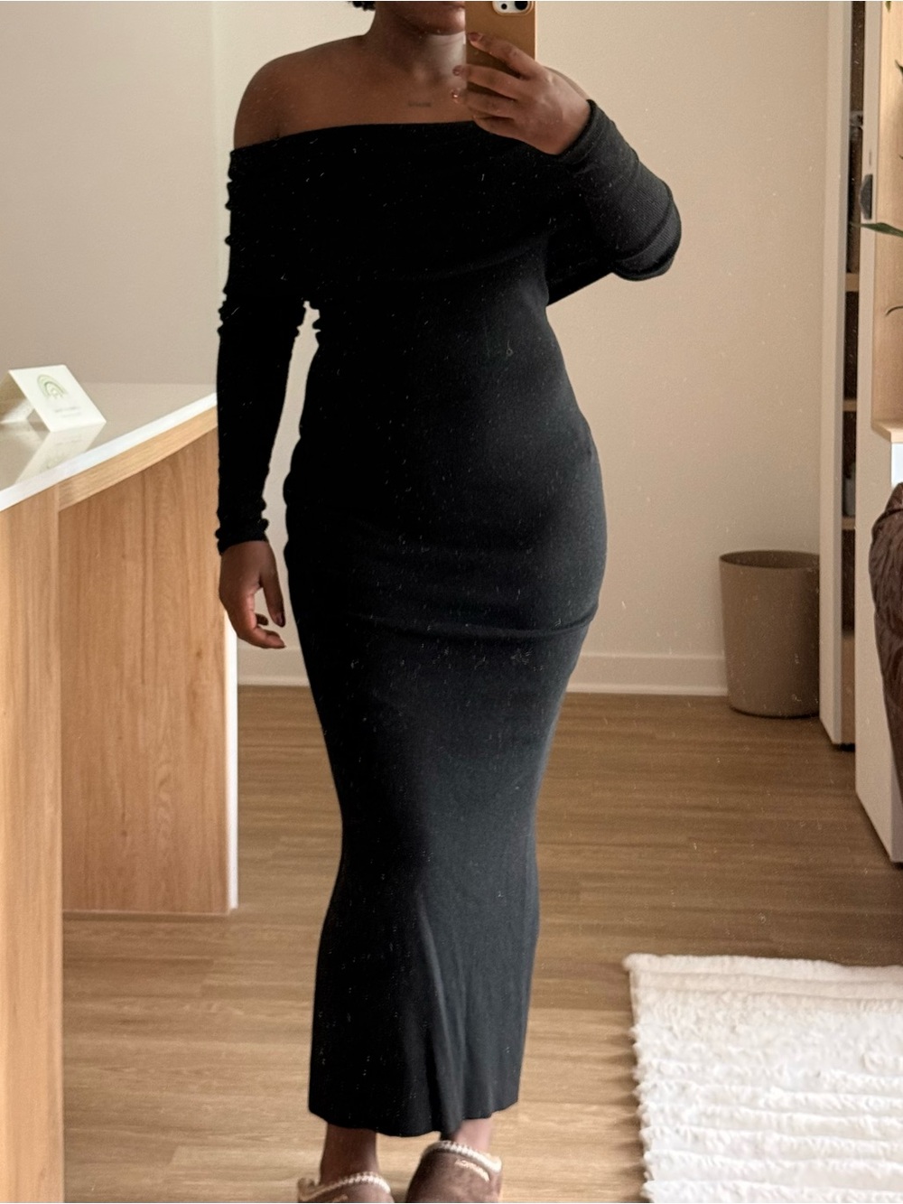 Off-Shoulder Long Sleeve Black Maxi Dress